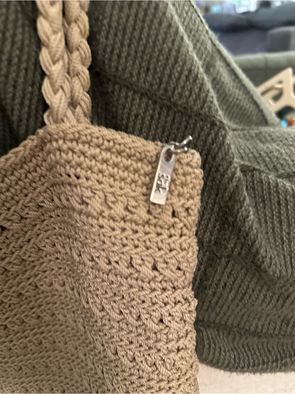 The Sak Y2K Slouchy Beige Crochet Woven Shoulder Bag Neutral Minimalist Boho - Picture 2 of 8